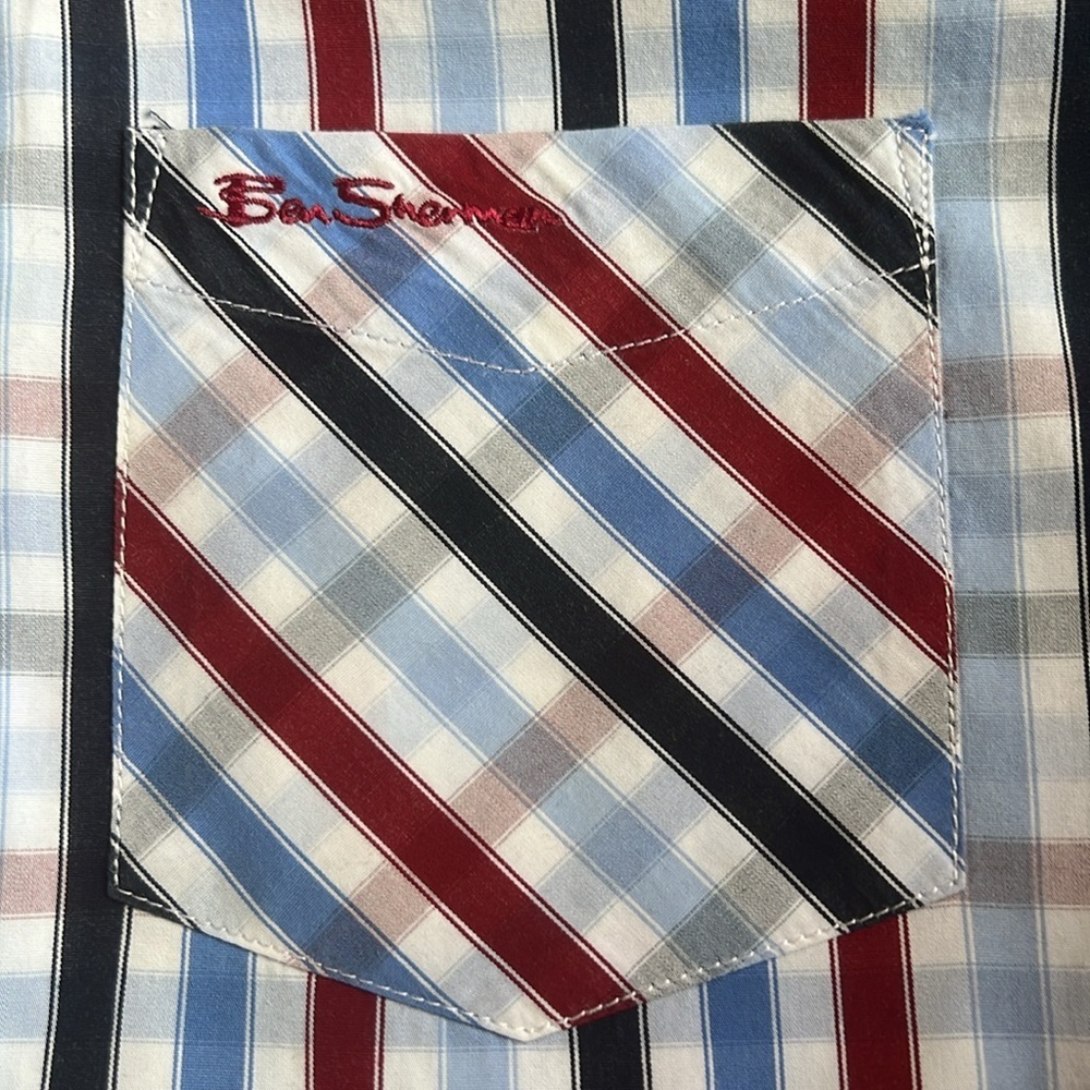 Ben Sherman Plaid Button Down Shirt - Picture 3 of 8